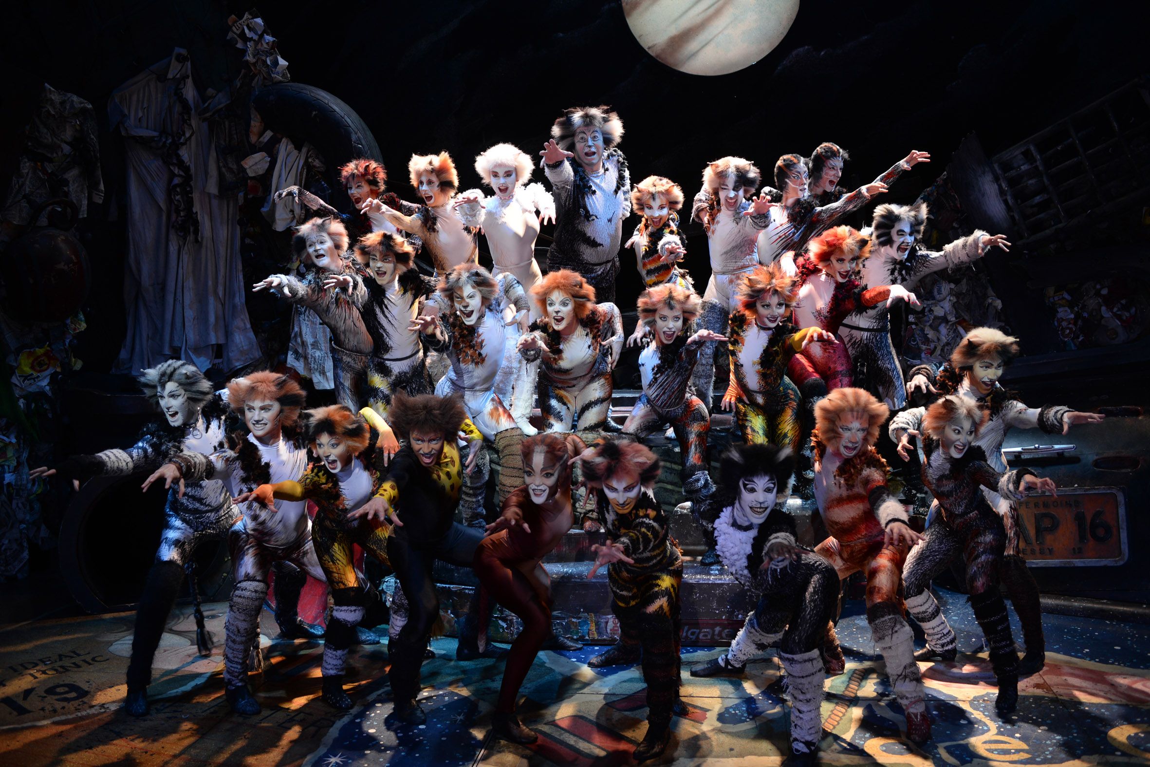 Cats' Movie Details, News, Cast, Date - Taylor Swift, Judi Dench, Idris  Elba Cast in Cats Adaptation