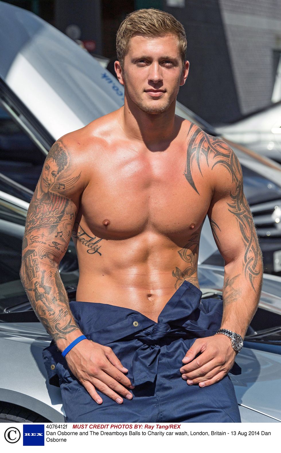 Dan Osborne takes part in charity car wash