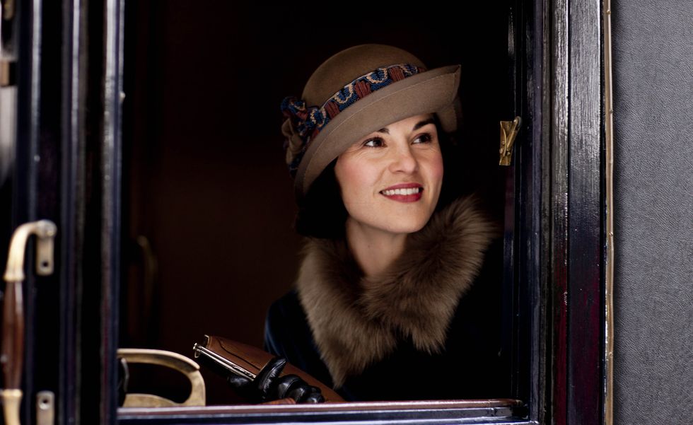 Downton Abbey: Michelle Dockery Talks Lady Mary, Lady Edith Truce
