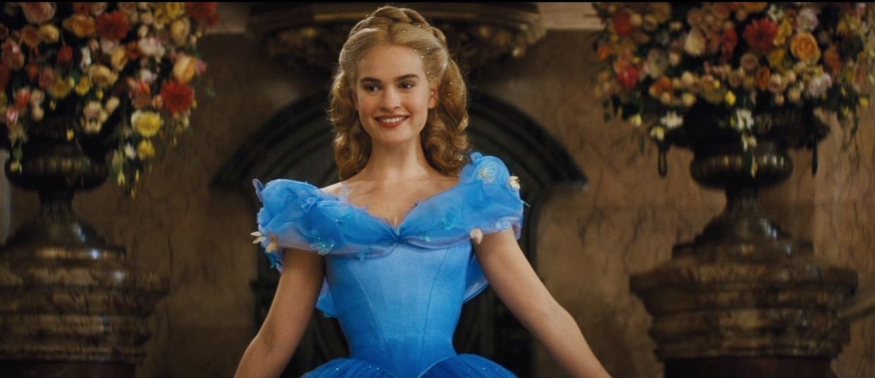 Lily James, Disney, Cinderella, 2015