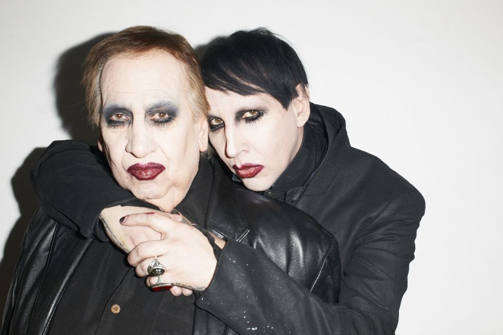 See Marilyn Manson's dad as Marilyn Manson