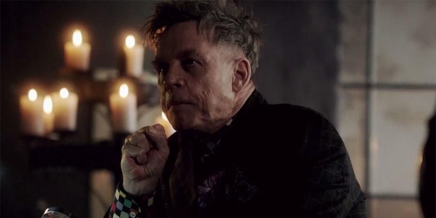 See Mark Hamill's appearance in The Flash