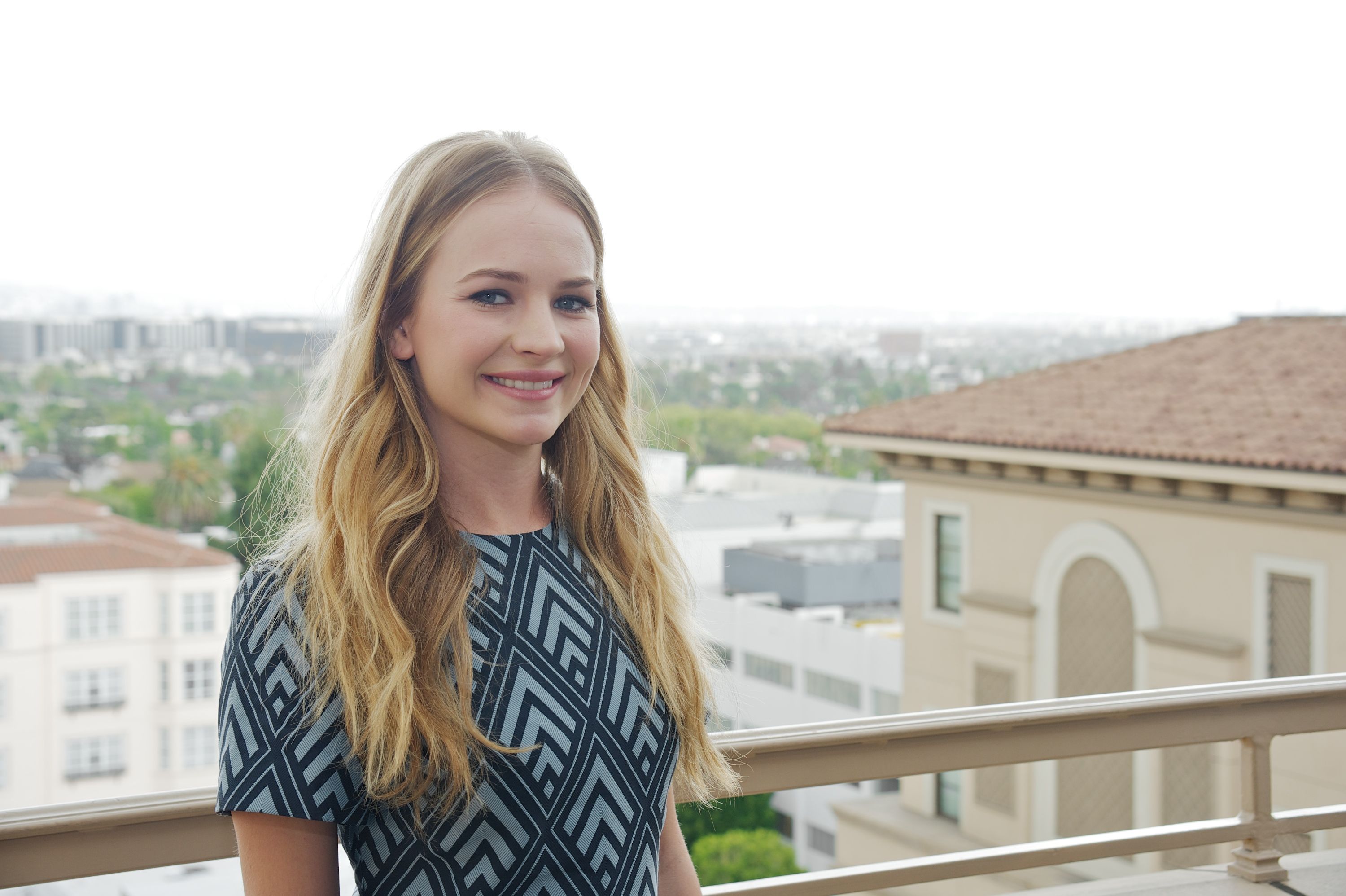 Britt Robertson beach