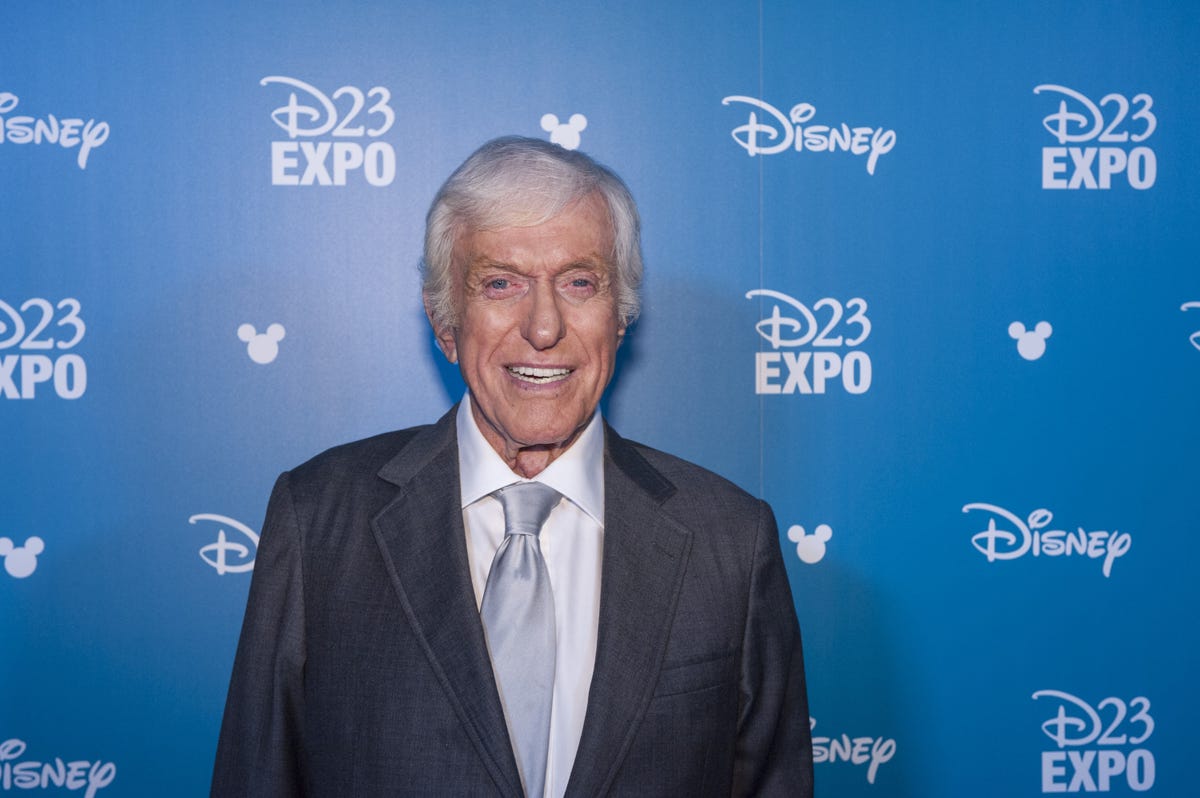 Dick Van Dyke Writes Candidly About Affair That Ended Marriage And His ...