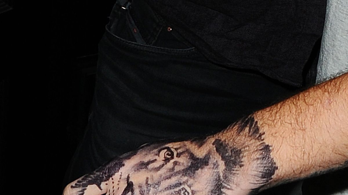 Liam Payne teases Instagram fans with a new lion tattoo, but is it real?