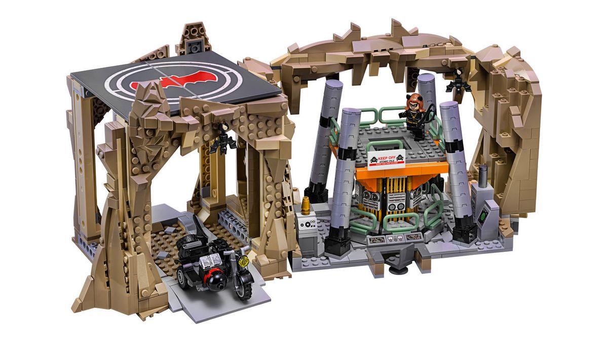 Cool Stuff: The Batman LEGO Sets Let You Build The New Batmobile, Batcycle,  And Batcave