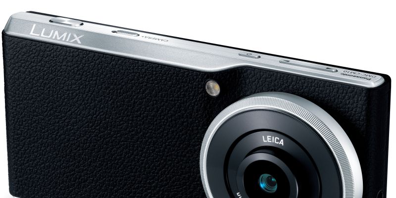 Panasonic's Lumix CM10 ditches the smartphone