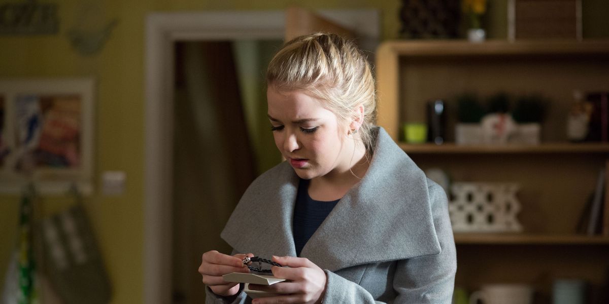 EastEnders spoiler photos: Abi puts two and two together