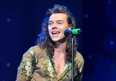 Harry Styles performs at the 99.7 NOW! Triple Ho Show 2015