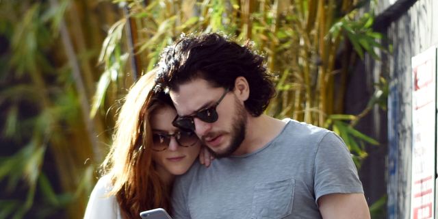 Jon Snow and Ygritte are back together! 