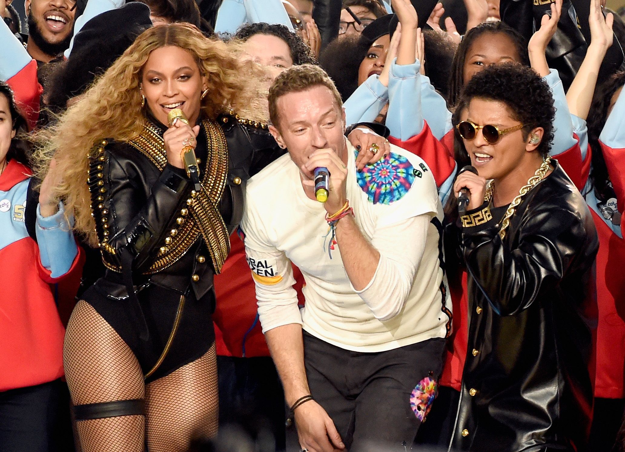 Super Bowl 50 Halftime Review: Coldplay, Beyonce, Bruno Mars