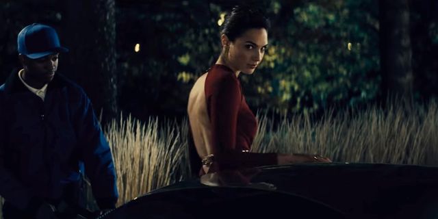 New Batman v Superman trailer: Hear Gal Gadot's Wonder Woman speak for the  first time