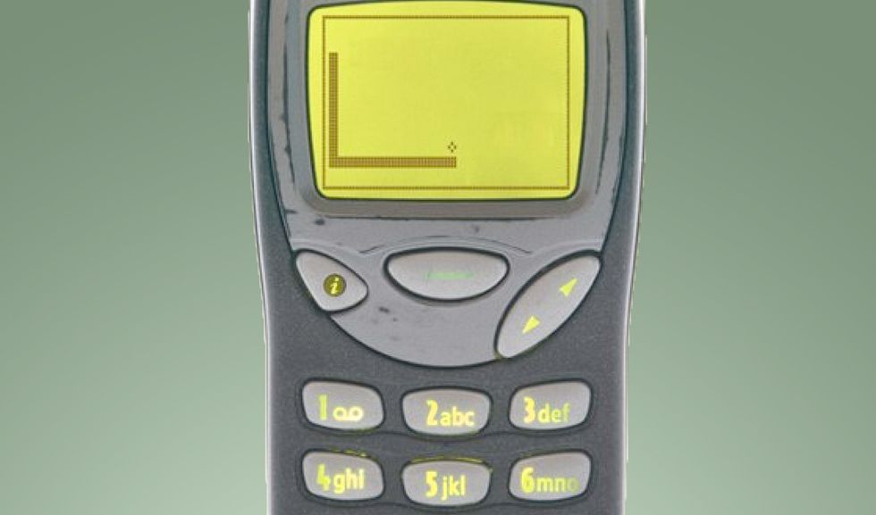 The Snake games for Nokia phones in the late 80s/early 00s was