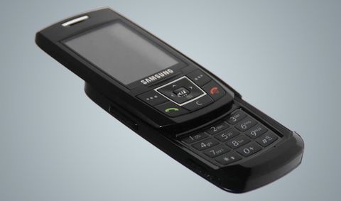 10 retro features we really miss from our '00s phones