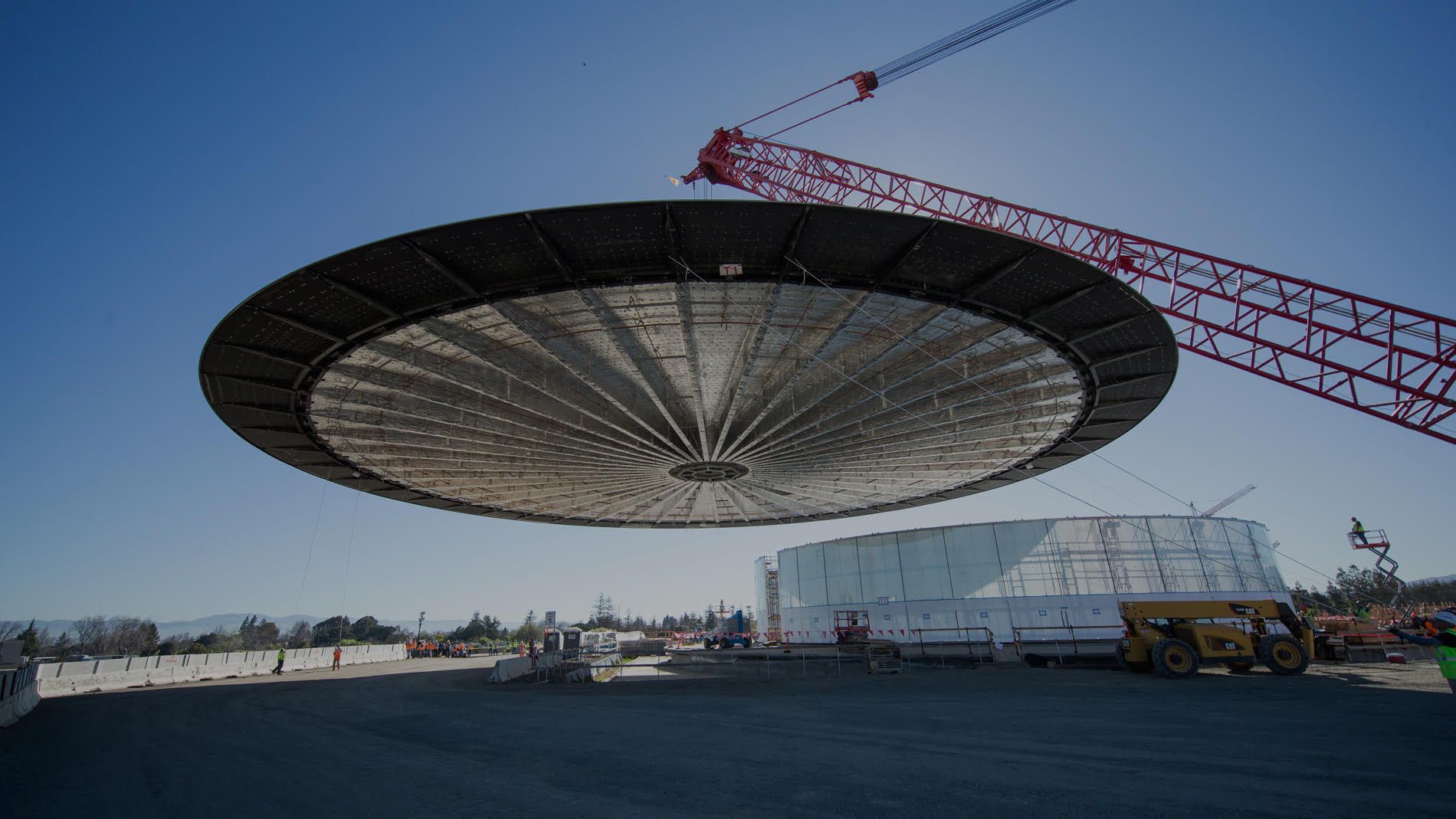 Apple's Brit-designed spaceship campus invades like Independence Day
