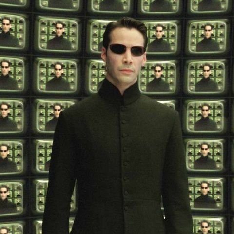 keanu reeves as neo in the matrix reloaded
