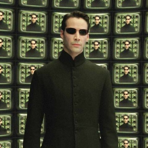 keanu reeves as neo in the matrix reloaded