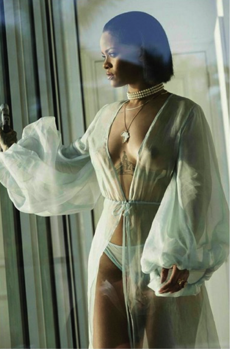 Rihanna Nipples