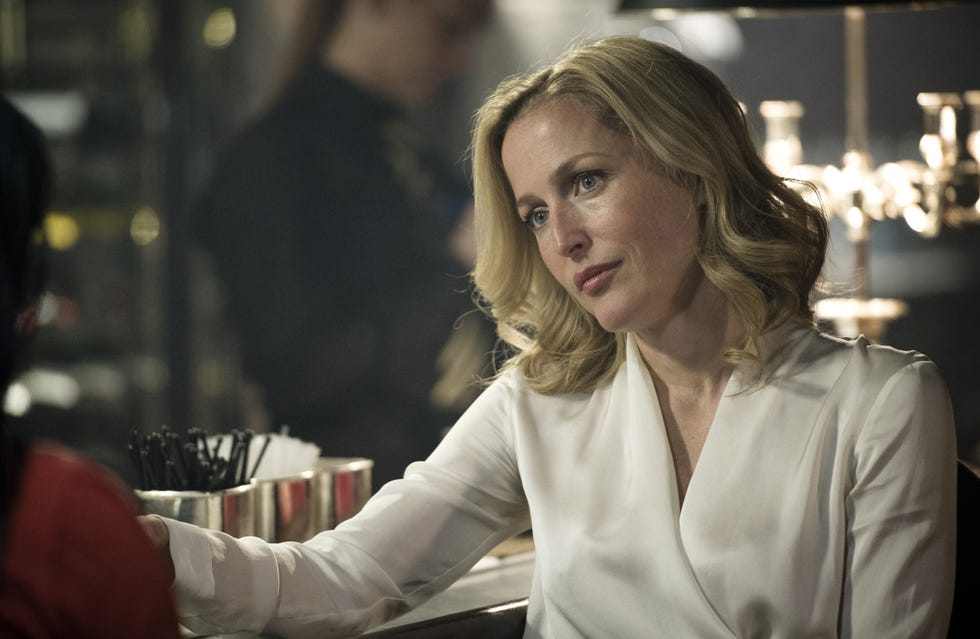 gillian anderson in the fall