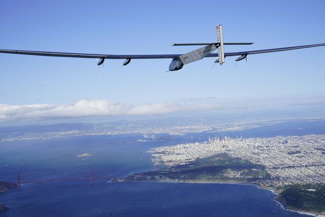 Solar-powered plane lands in Hawaii after flight from Japan