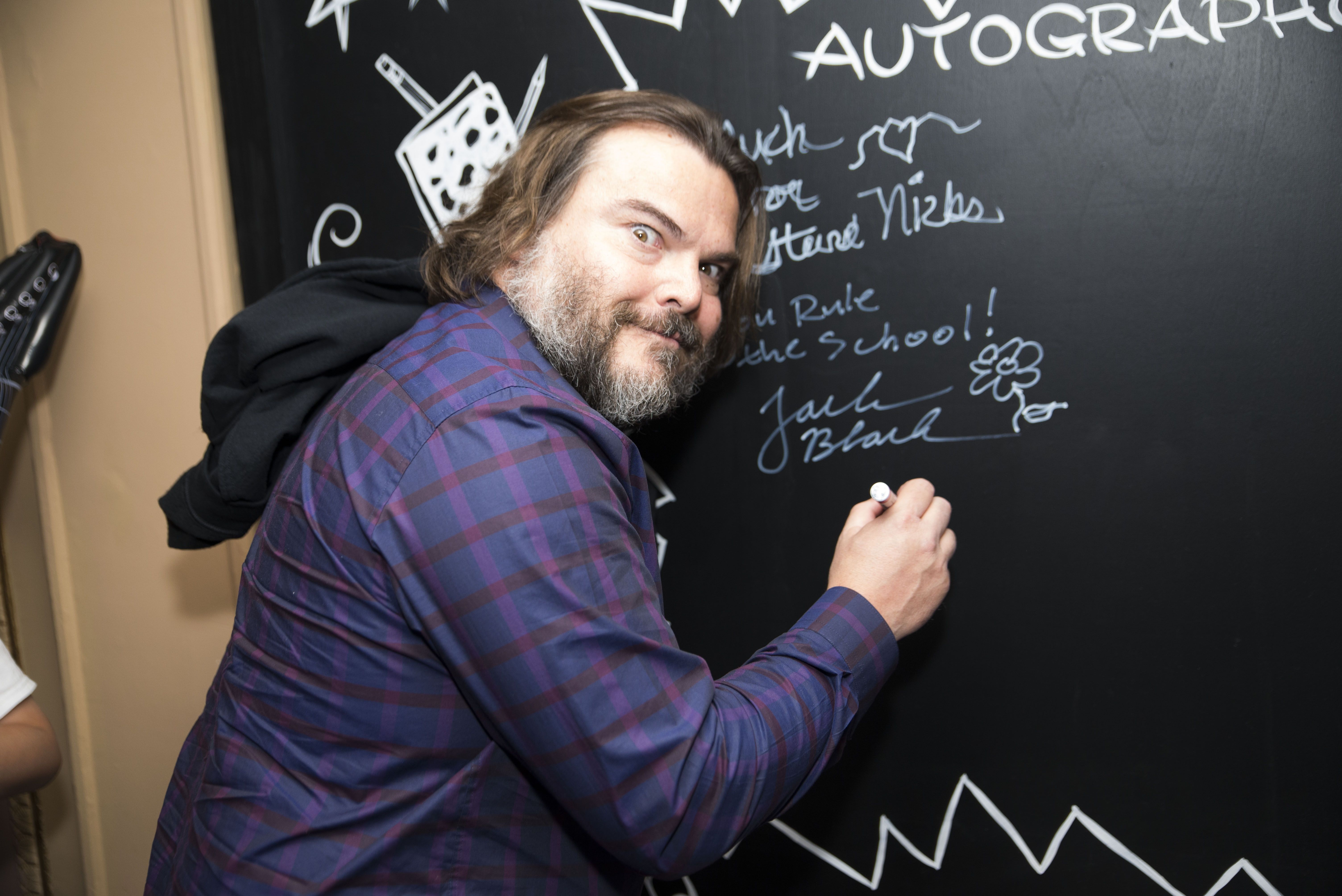 Jack Black Surprises Cast of Broadway's 'School of Rock' – Billboard