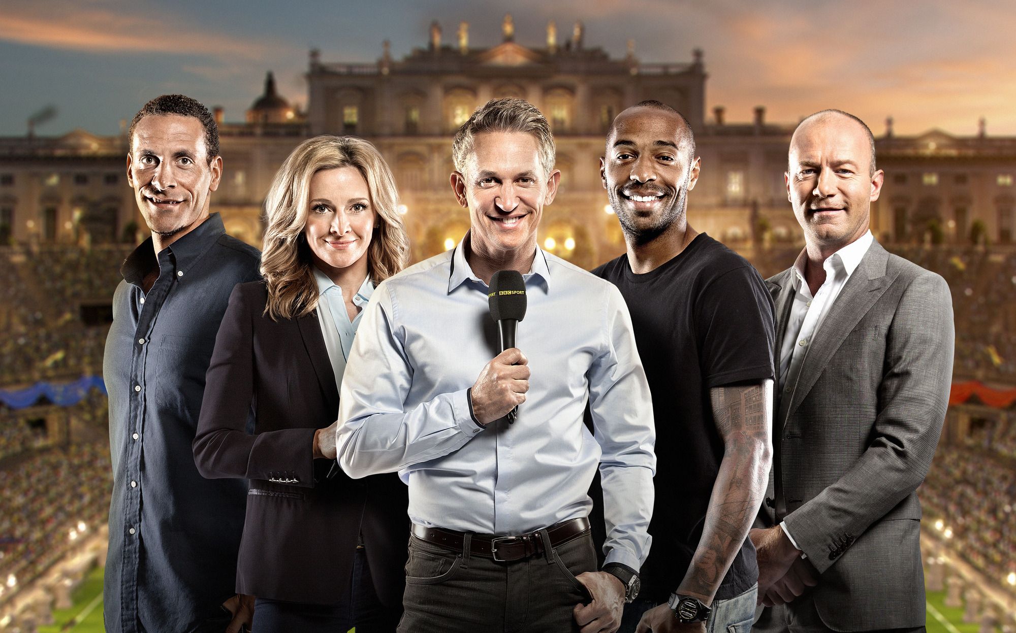 Prime presenters Alan Shearer (left) and Gabby Logan watch the  action from their studio during the Premier League match at Vicarage Road,  Watford Stock Photo - Alamy