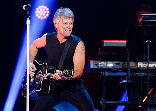 Jon Bon Jovi on stage, 2015
