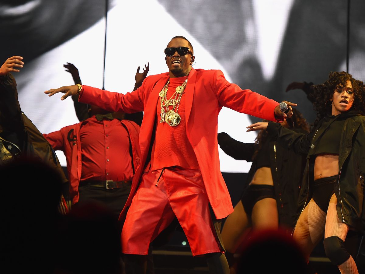 Puff Daddy Hosting Bad Boy Reunion Concert Celebrating the Notorious B.I.G.  - The New York Times