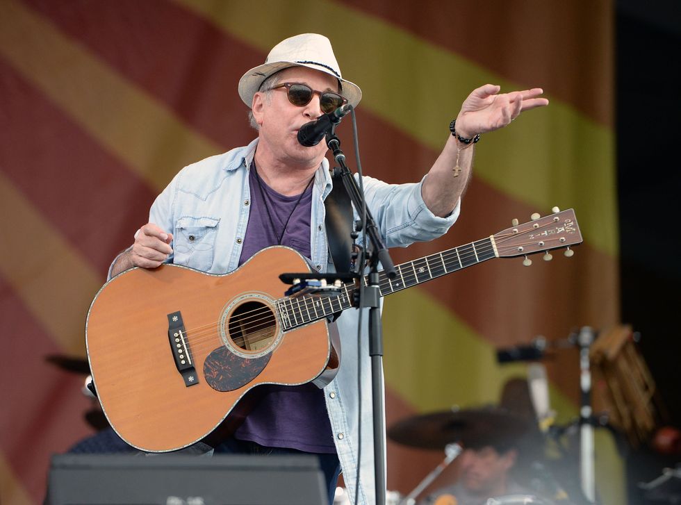 NEW ORLEANS, LA - APRIL 29: Singer Paul Simon performs onstage at the New Orleans Jazz & Heritage Festival at Fair Grounds Race Course on April 29, 2016 in New Orleans, Louisiana. (Photo by Scott Dudelson/WireImage)
