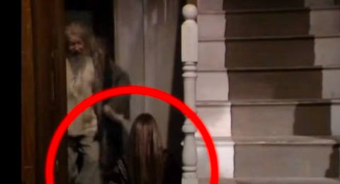 Holy Crap There Was A Fifth Housemate In The Young Ones Hiding In Plain Sight