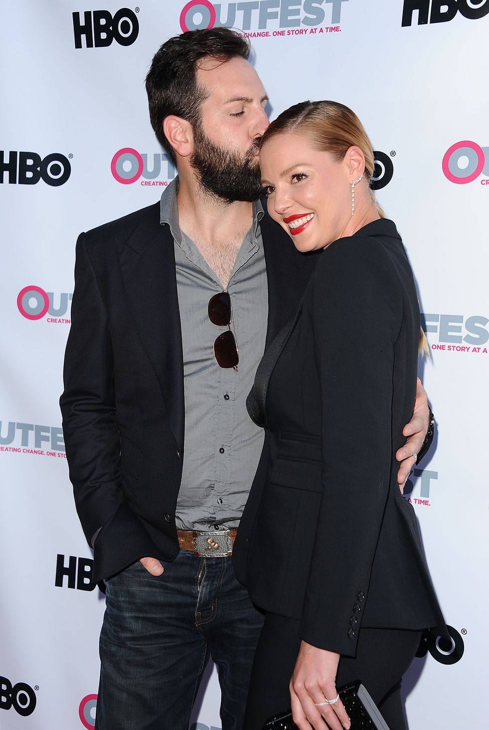 Katherine Heigl (R) and husband Josh Kelley attend the premiere of 'Jenny's Wedding'