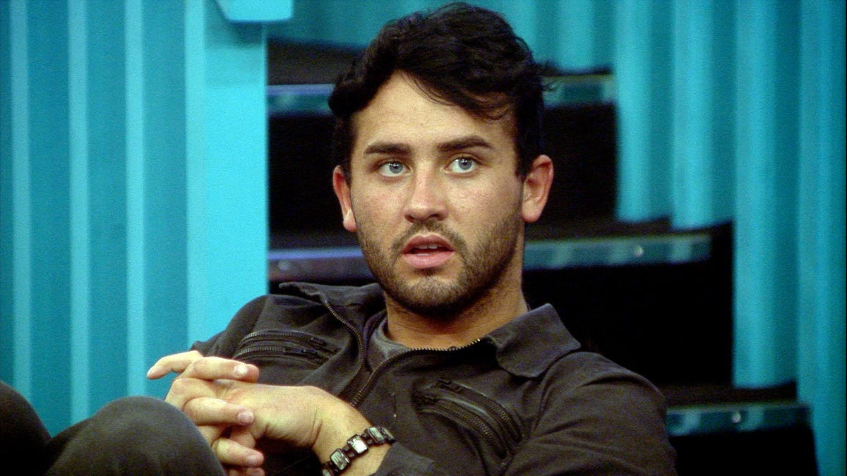 Big Brother 2016 Hughie hits out at “liar and a story carrier” Andy