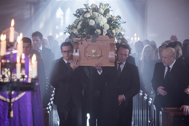 Cremation Urns in Funeral 