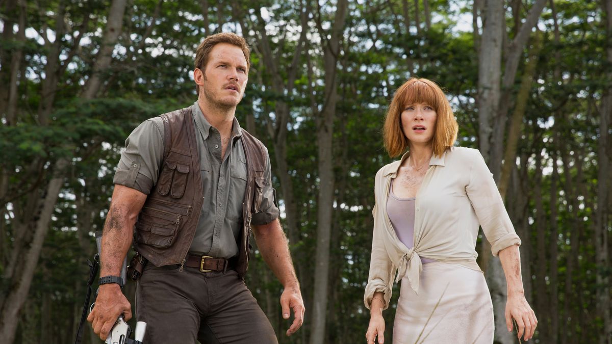 preview for Jurassic World Dominion - Official Trailer (Universal Pictures UK)