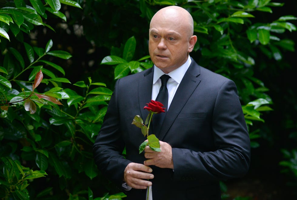 grant mitchell returns to eastenders for peggy's funeral