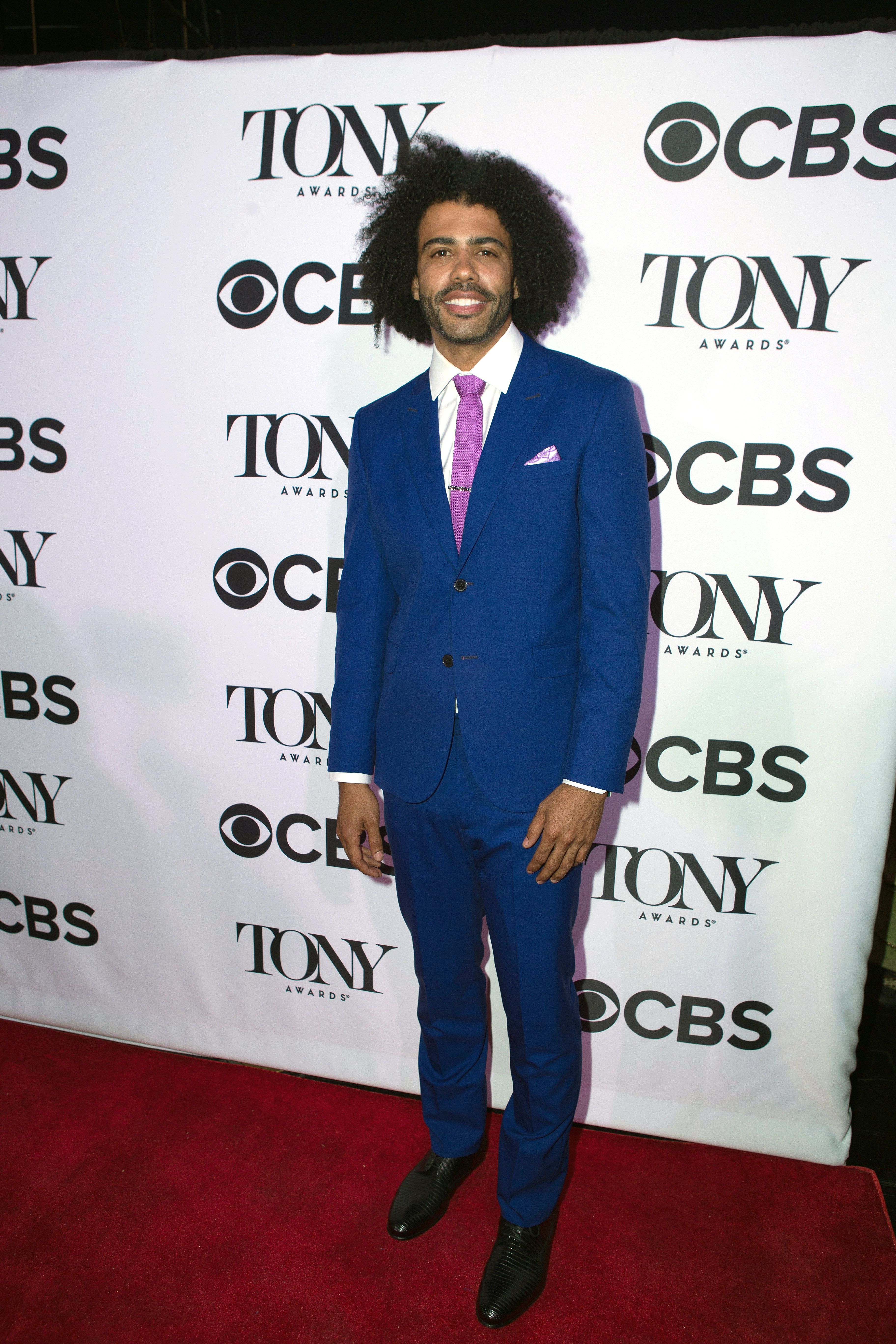 Daveed best sale diggs tony