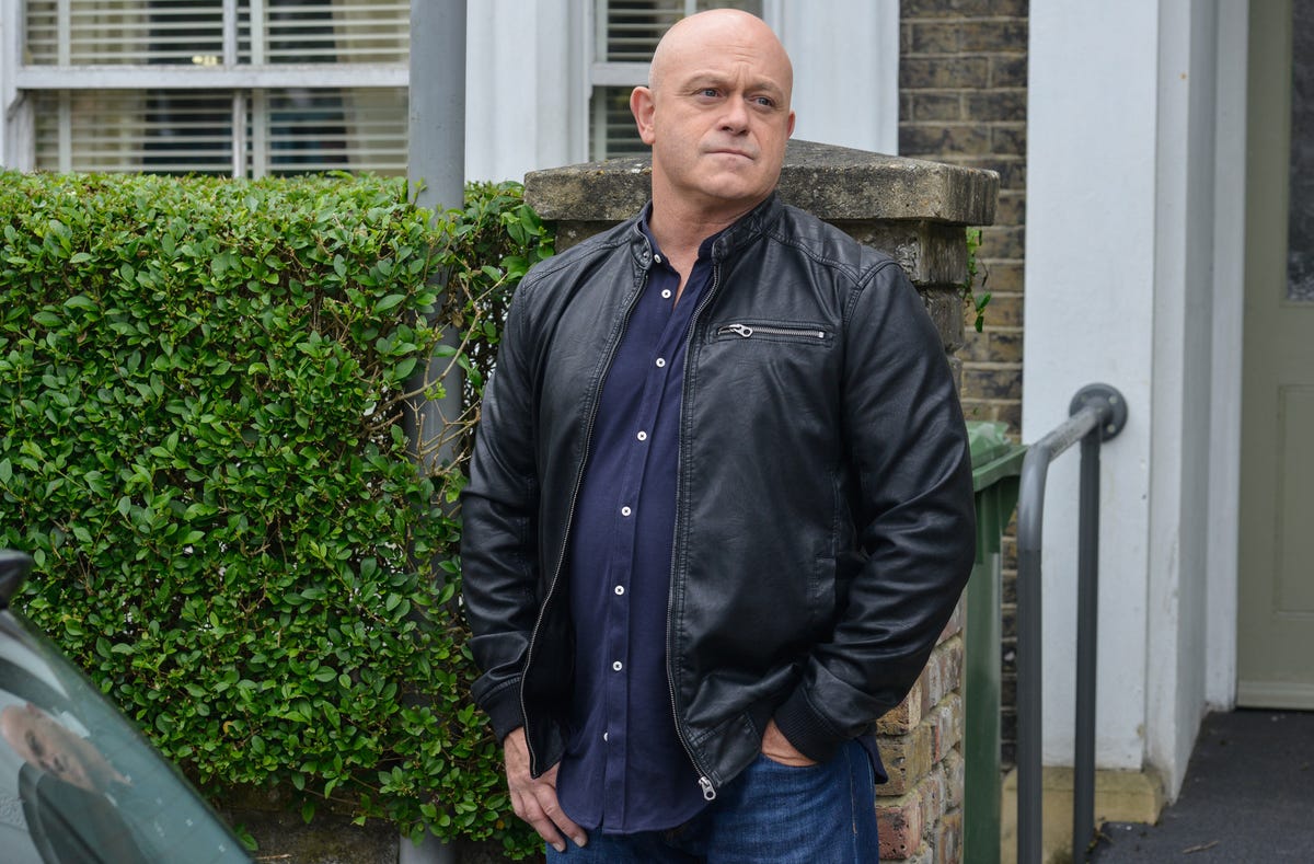 EastEnders star Ross Kemp hints Grant Mitchell could return again