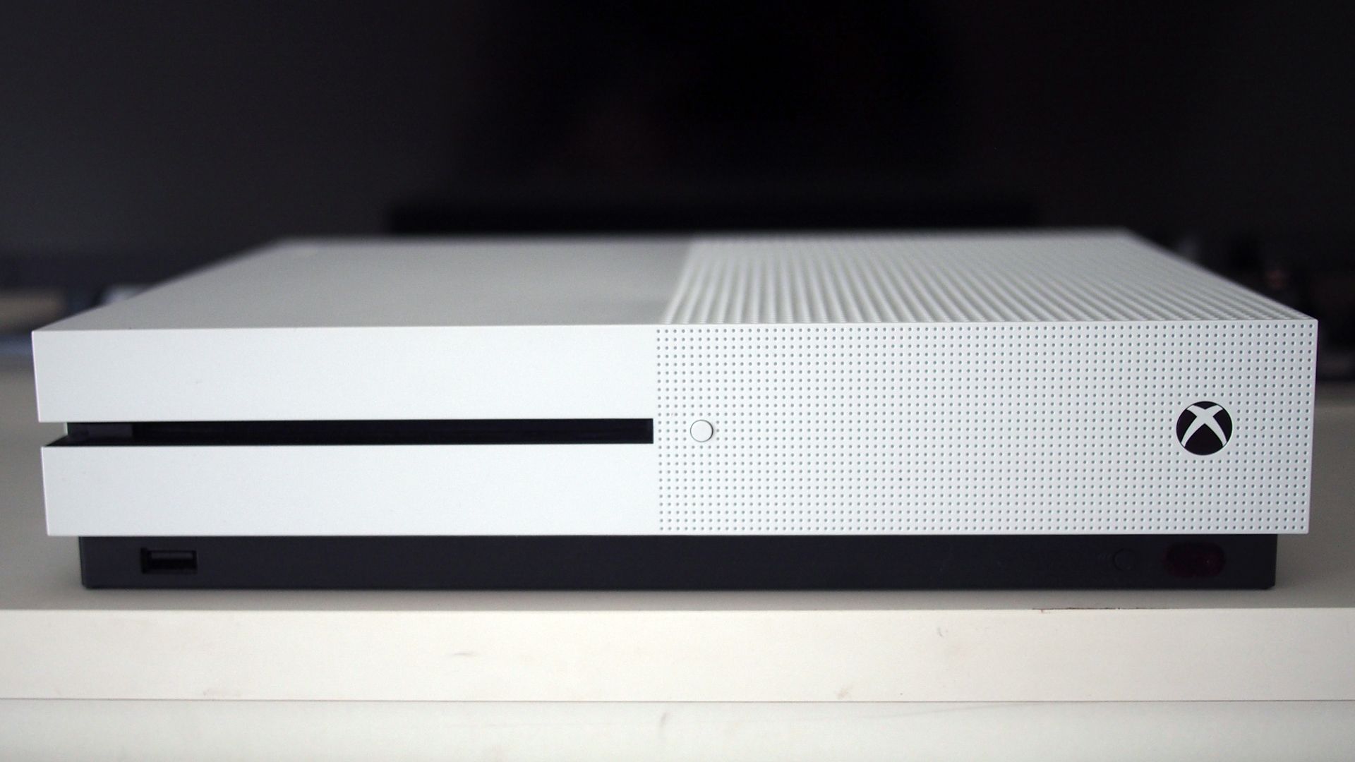 Xbox One S: The smaller, handsomer, 4K-ier system we've been looking for