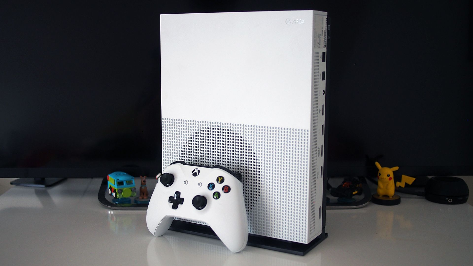Xbox One S: The smaller, handsomer, 4K-ier system we've been