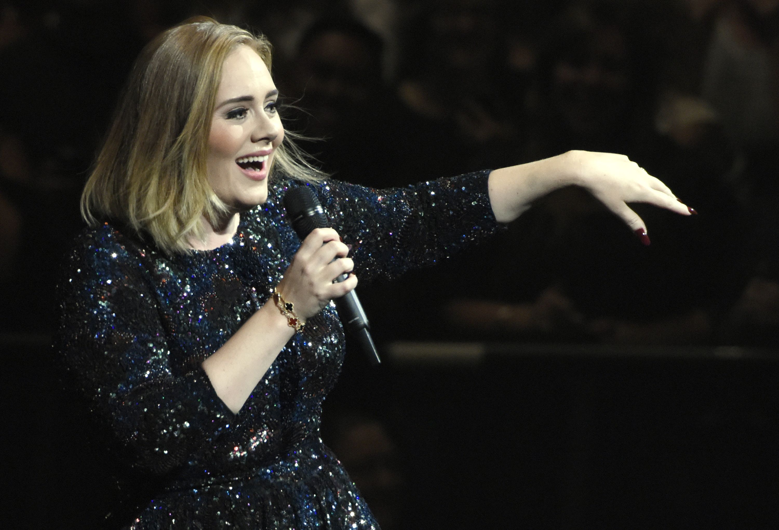 Adele's world tour: the coolest, funniest things that have happened so far
