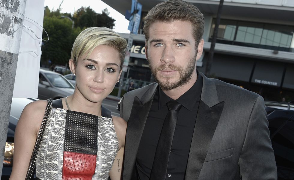 miley cyrus and liam hemsworth in 2013