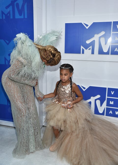 Blue Ivy Is Not Having Beyonce S Photo Op At The Vmas
