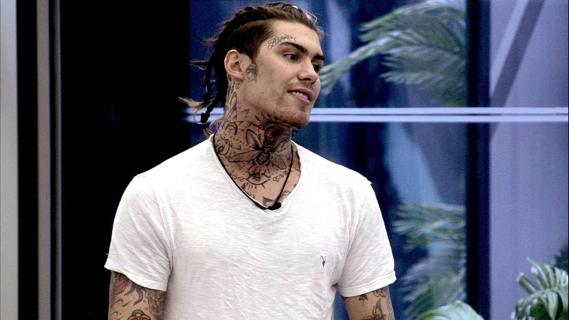 Big Brother's Marco Pierre White Jr gets giant UV snowflake tattooed on his  face