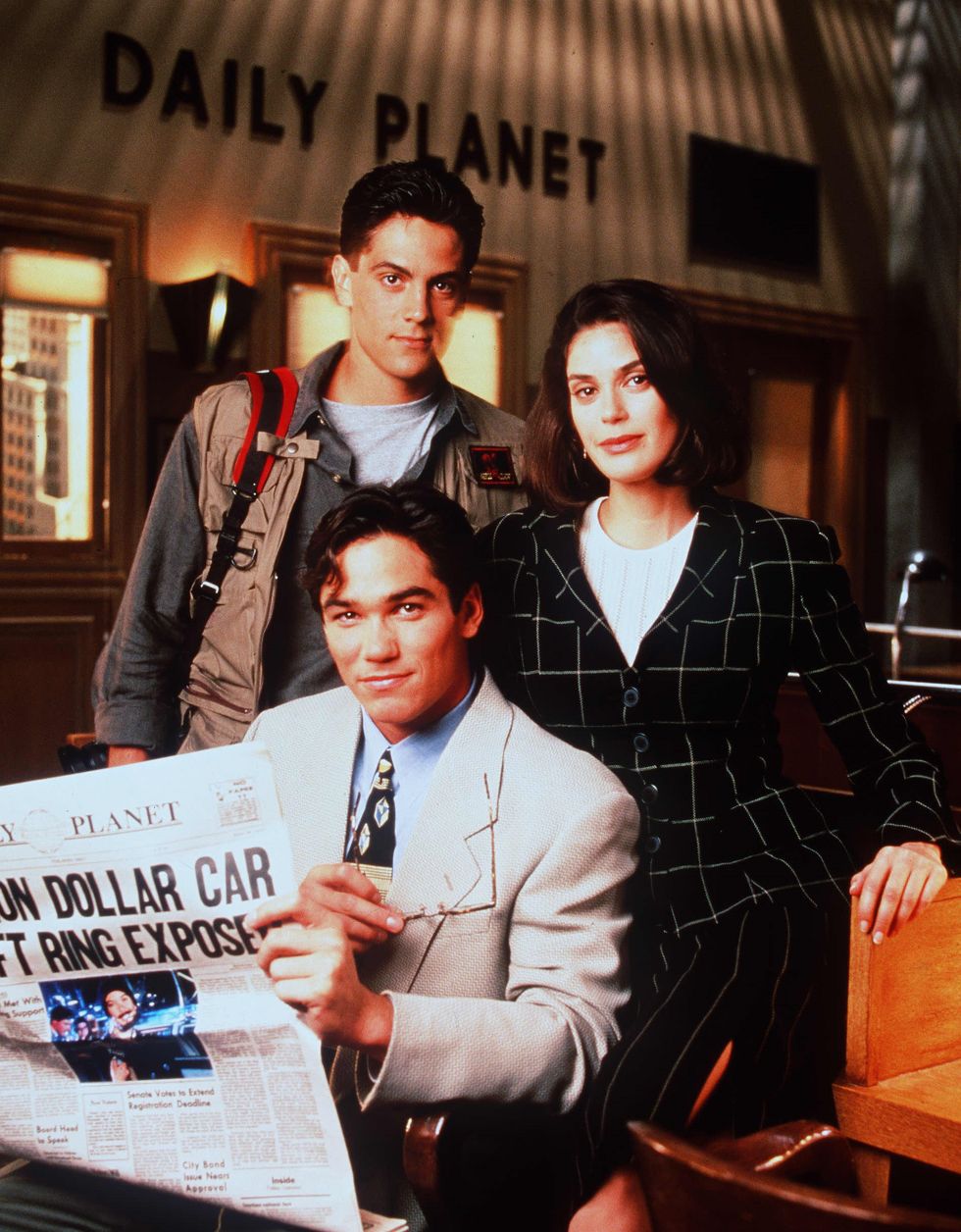 Dean Cain as Clark Kent, Teri Hatcher as Lois Lane and Michael Landes as Jimmy Olsen in Lois & Clark: The New Adventures of Superman