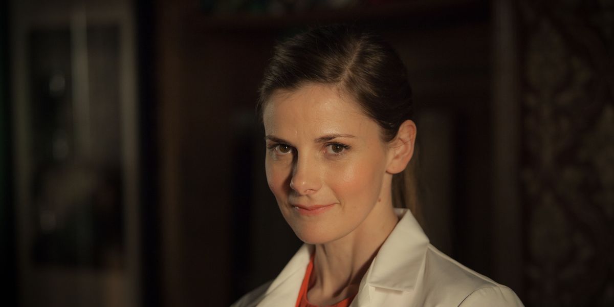 Sherlock Star Louise Brealey Is Sorry About That Whole Molly