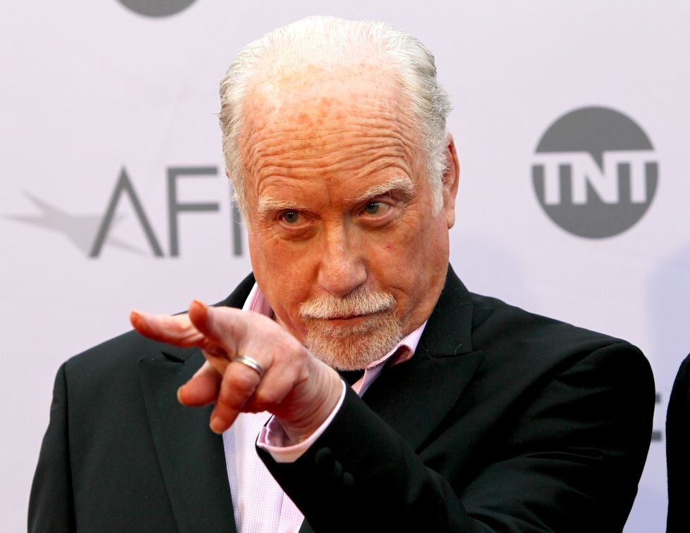 Richard Dreyfuss Swears Hes Still Alive After Julia Louis Dreyfus Emmy Confusion 