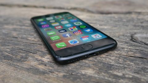 Iphone 7 Review Bye Bye Headphone Port Hello The Best Iphone Ever