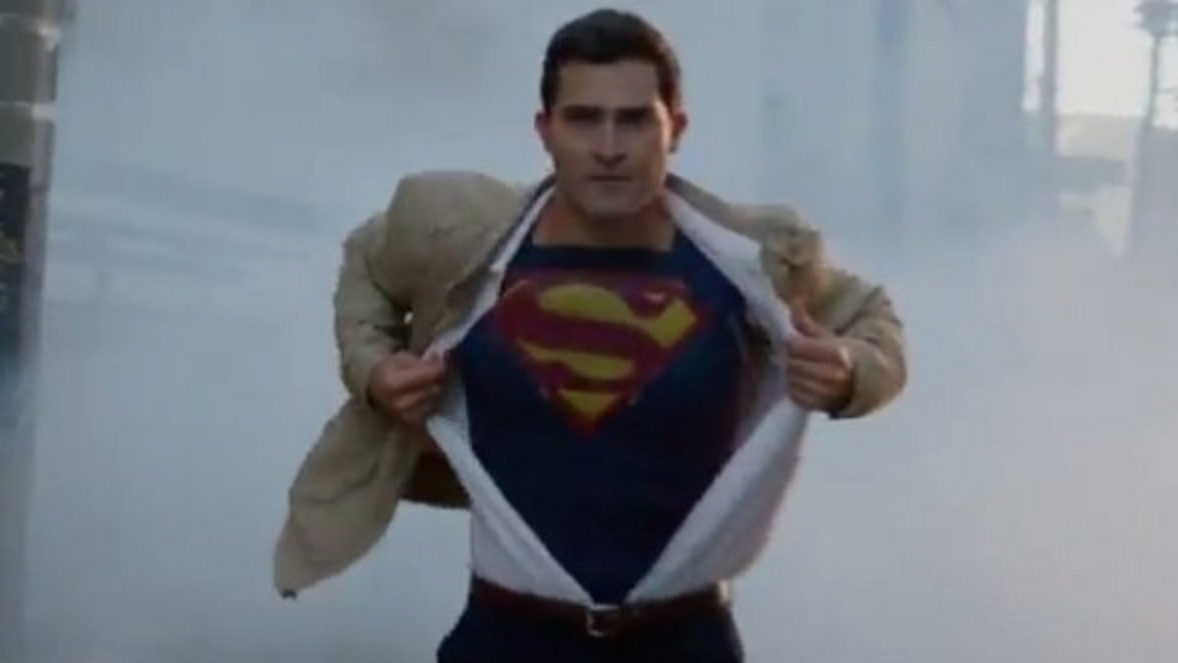 R.I.P. Henry Cavill As Superman: A Celebration In GIFs, News