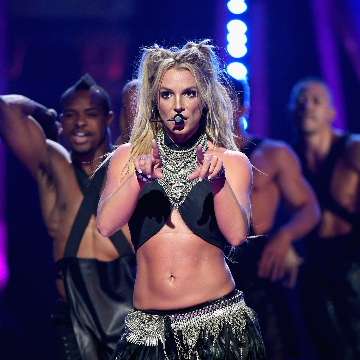 Britney Spears - Britney Spears: In the Zone Lyrics and Tracklist