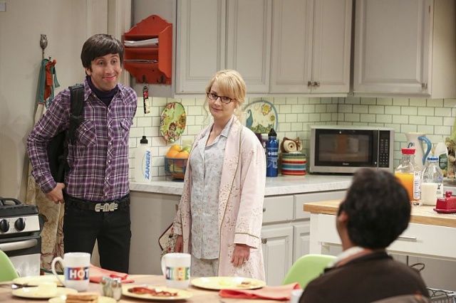The Big Bang Theory episode 3: Howard, Bernadette and Raj